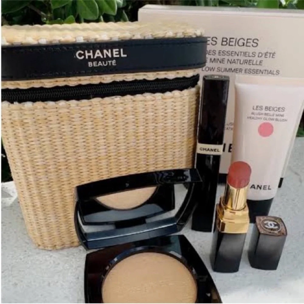 Chanel Limited Edition Les Beiges Healthy Glow Summer Essentials Set - Picture 5 of 6